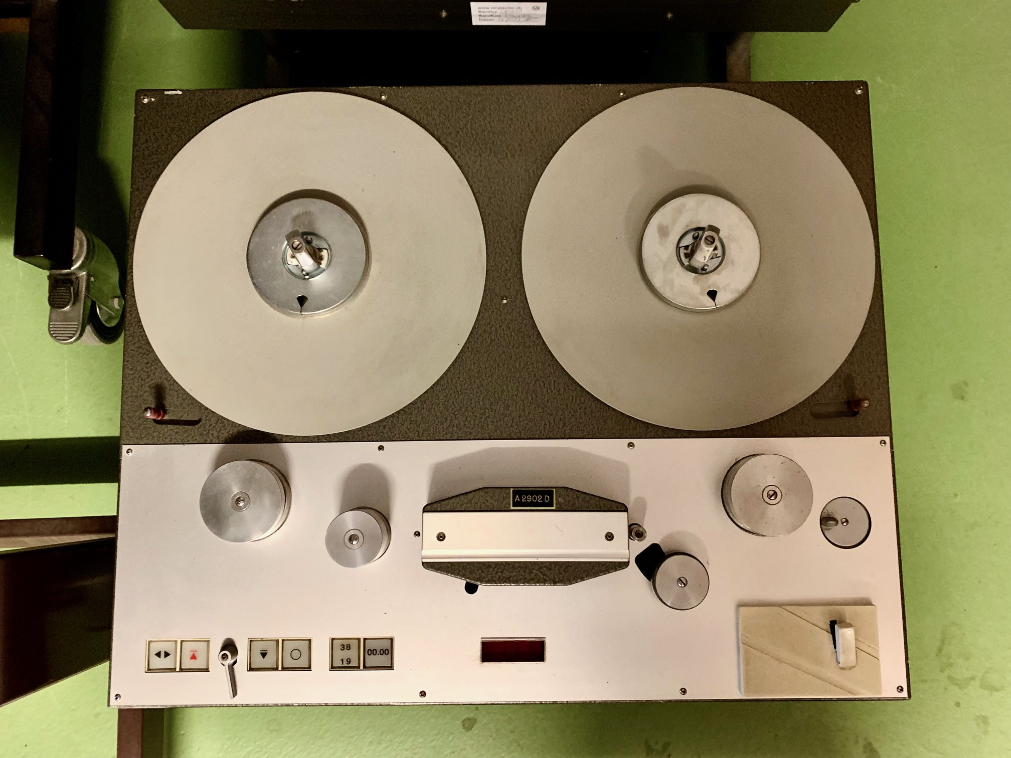 Studer A807 1